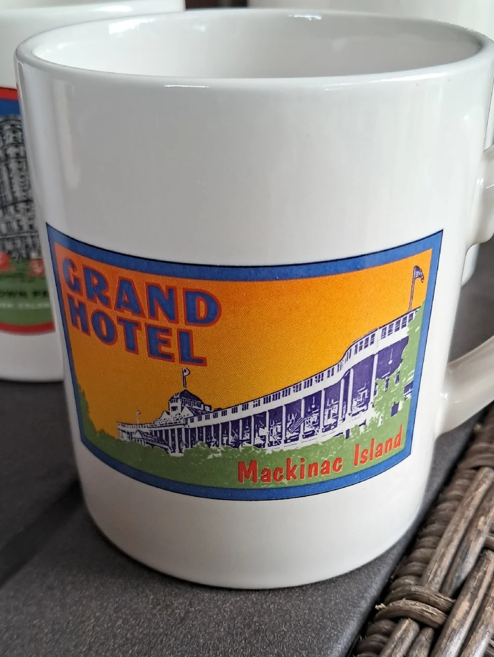 Grand American Hotel coffee mugs (4)
